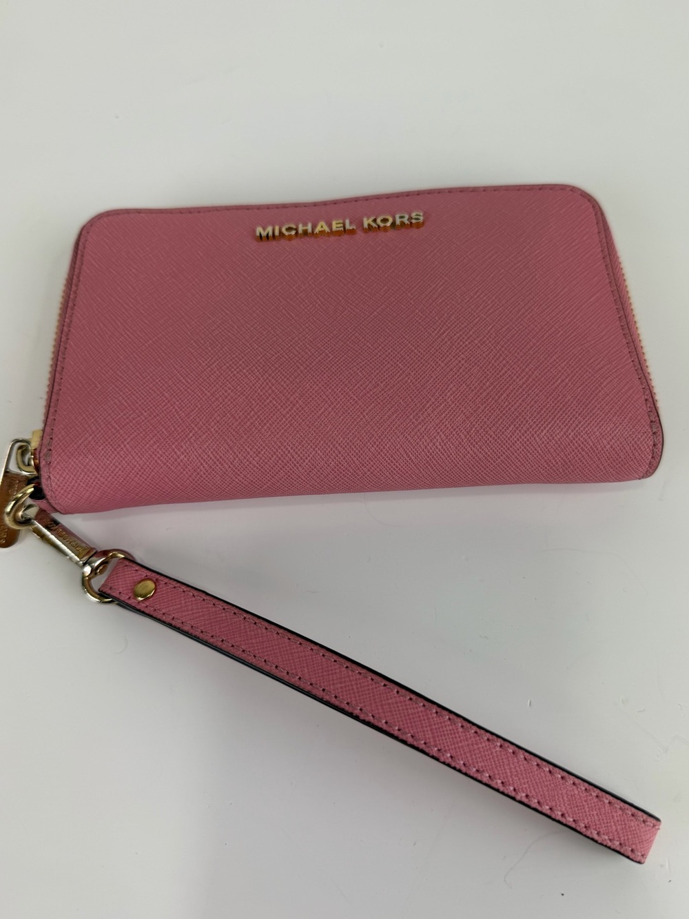 Michael Kors Jet Set Travel Large Zip Wristlet Wallet Pink Saffiano Leather - Picture 1 of 9